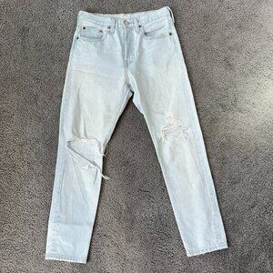 LEVI'S BIG E LIGHT WASH 501 S BUTTON FLY JEANS - W27 L 28
